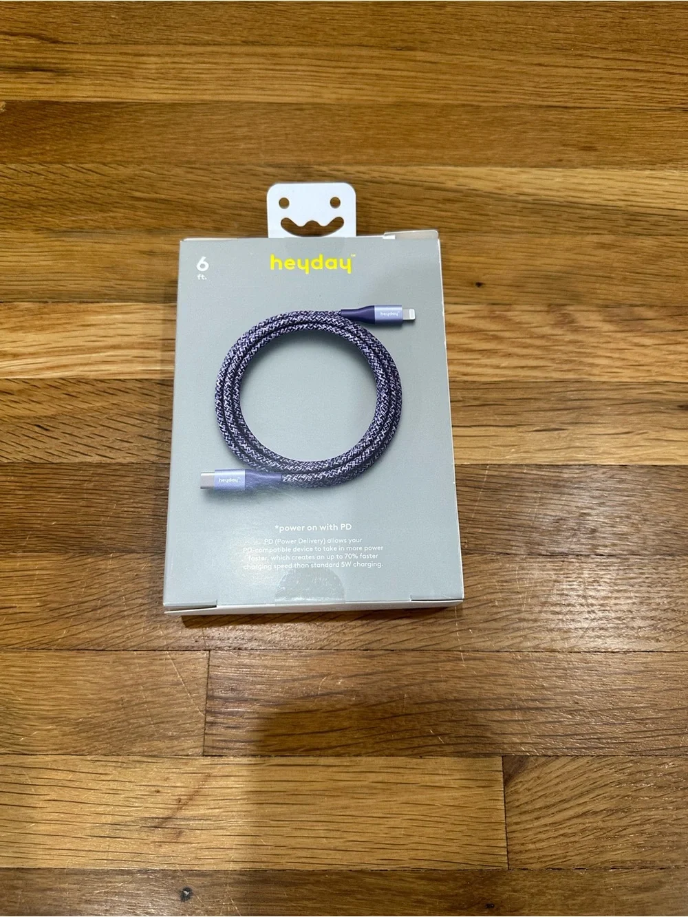 heyday 6ft Braided USB-C to Lightning Cable in Deep Purple
